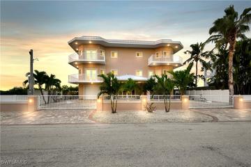 New Homes with In-ground Swimming Pools That Attend Key Largo School: November 10th to November 16th