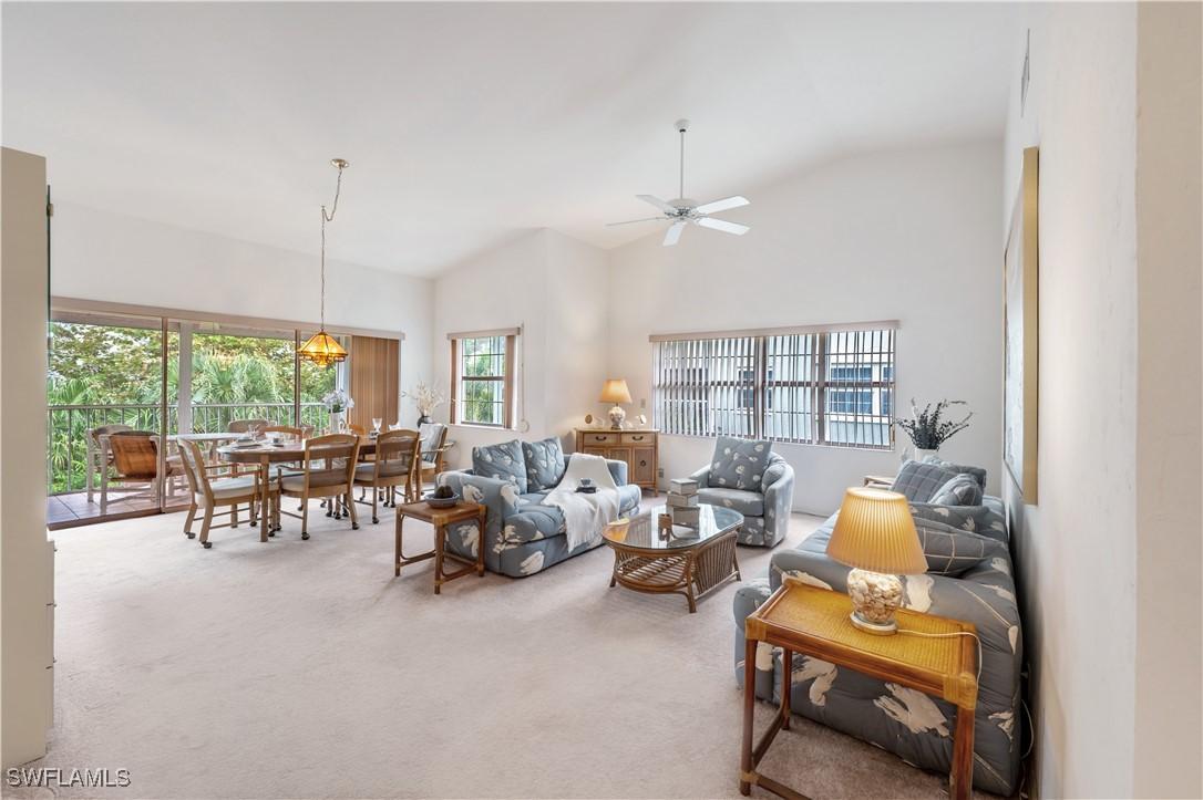 2141 Tama Cir. #202, Naples, FL 34112