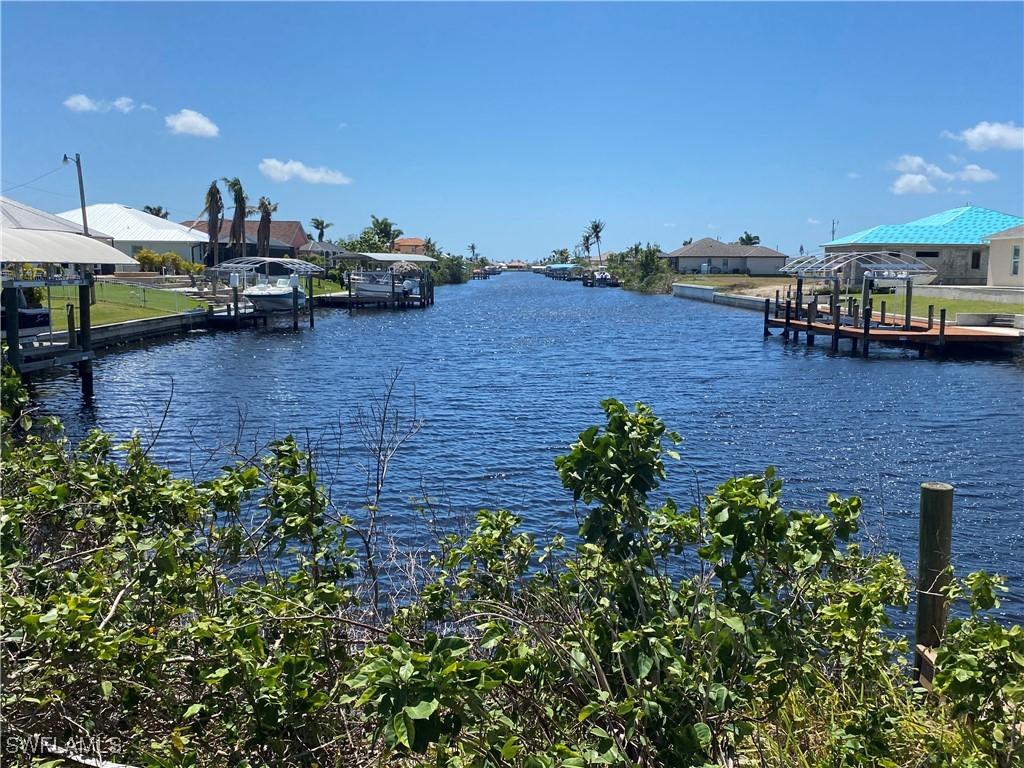 3604 Tropicana Pkwy., Cape Coral, FL 33993