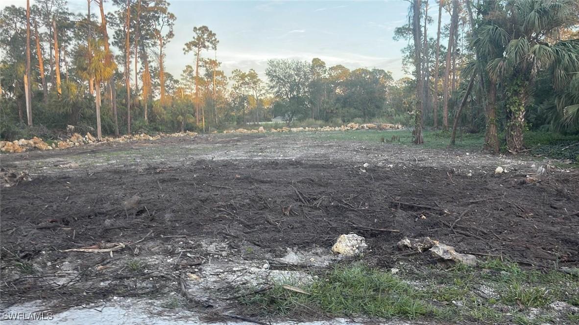 2004 Canton Ave., Alva, FL 33920