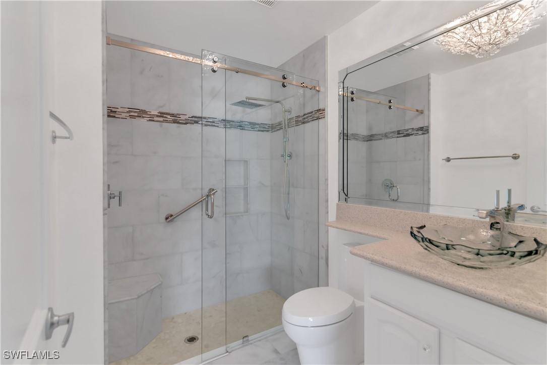 8382 Charter Club Cir. #4, Fort Myers, FL 33919