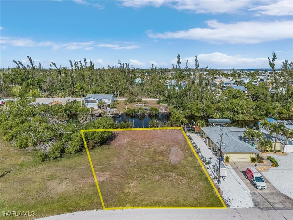 5260 Genesee Pkwy., Bokeelia, FL 33922