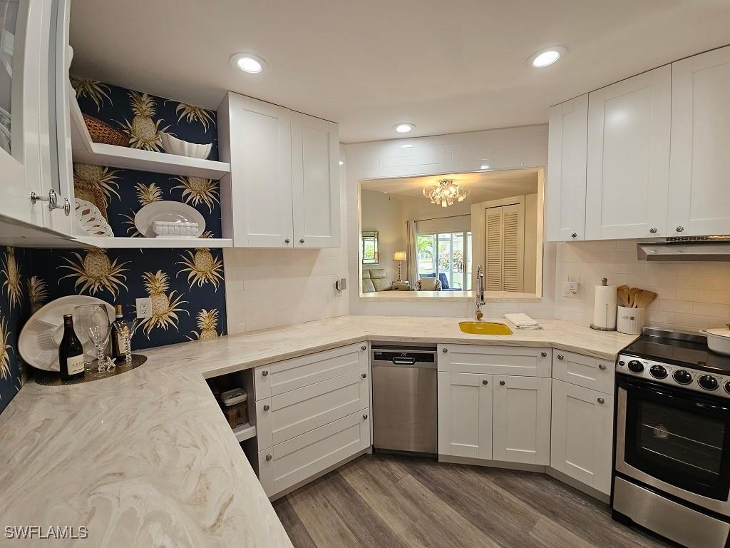 1599 Trafalgar Ln. #D -101, Naples, FL 34116