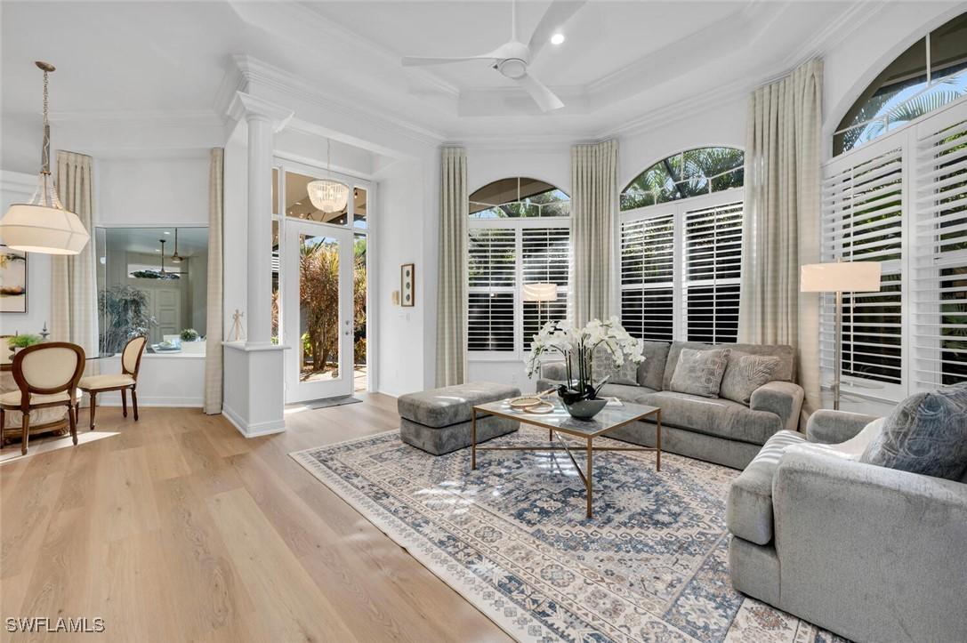 5061 Kensington High St., Naples, FL 34105