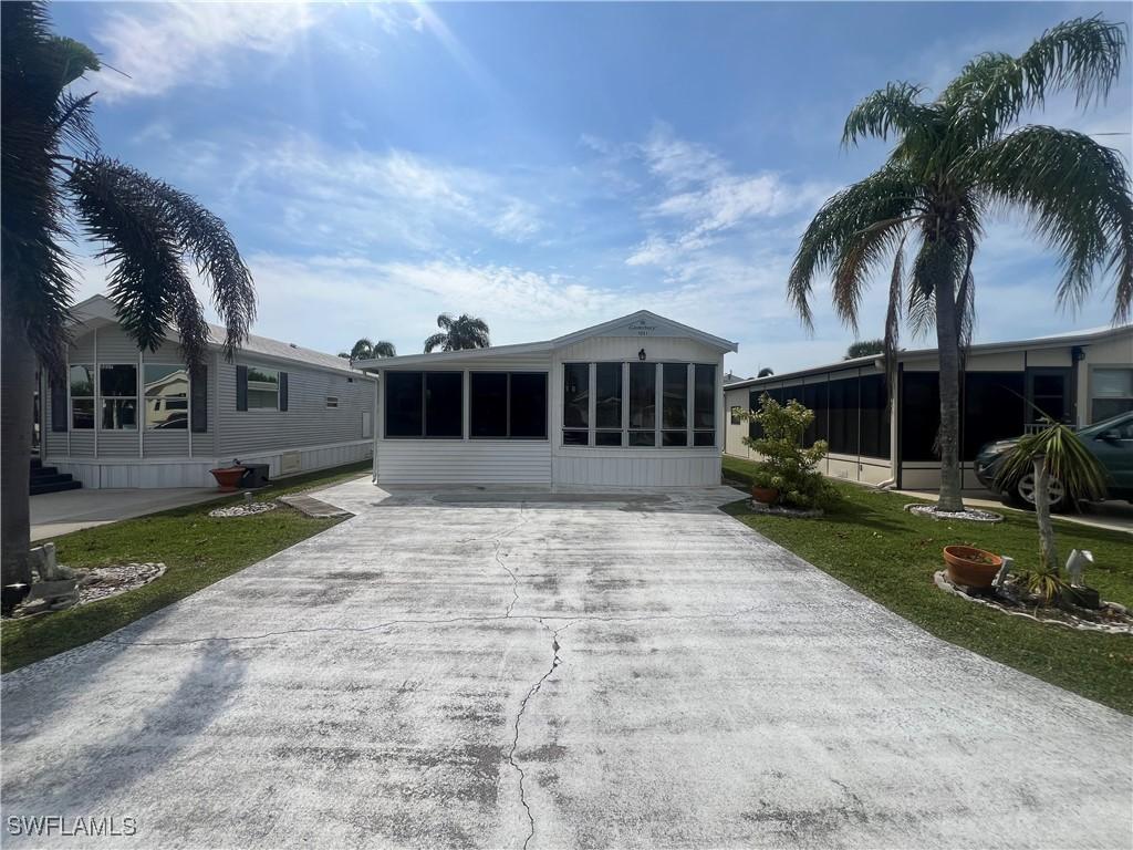 3241 Ott Ln., Bonita Springs, FL 34134
