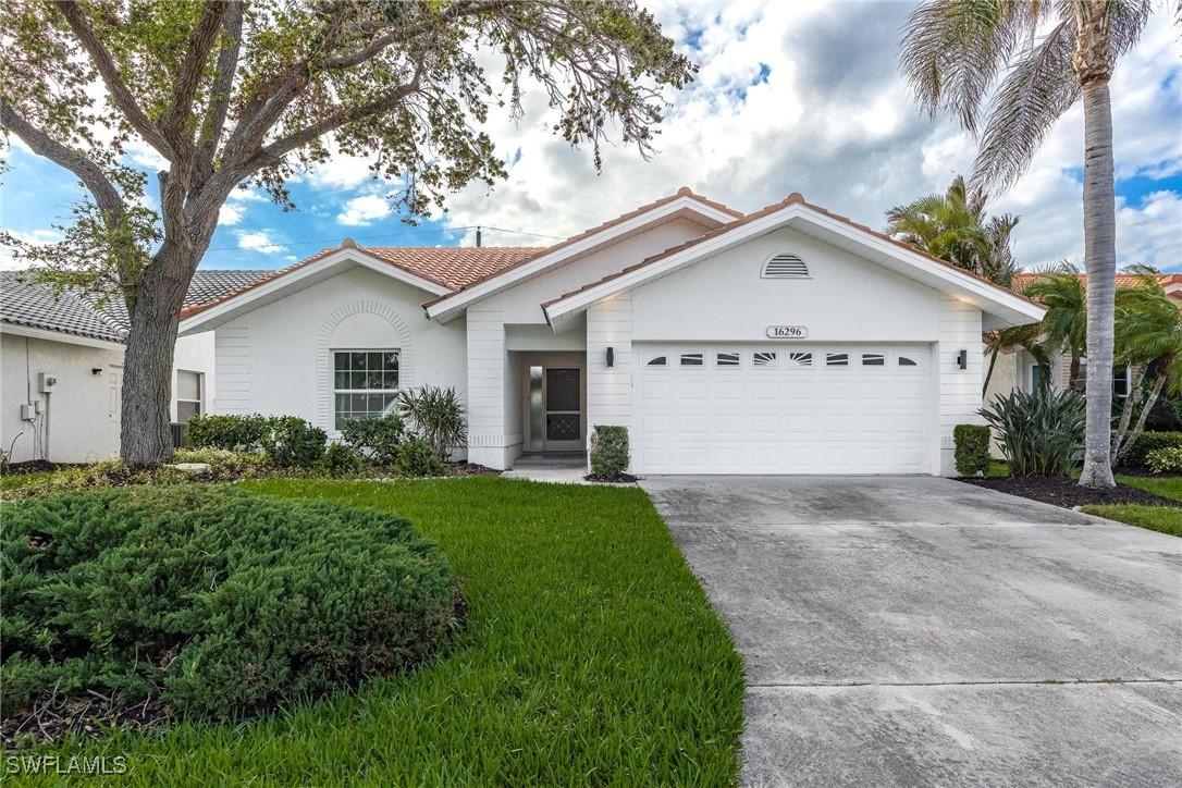 16296 Kelly Woods Dr., Fort Myers, FL 33908