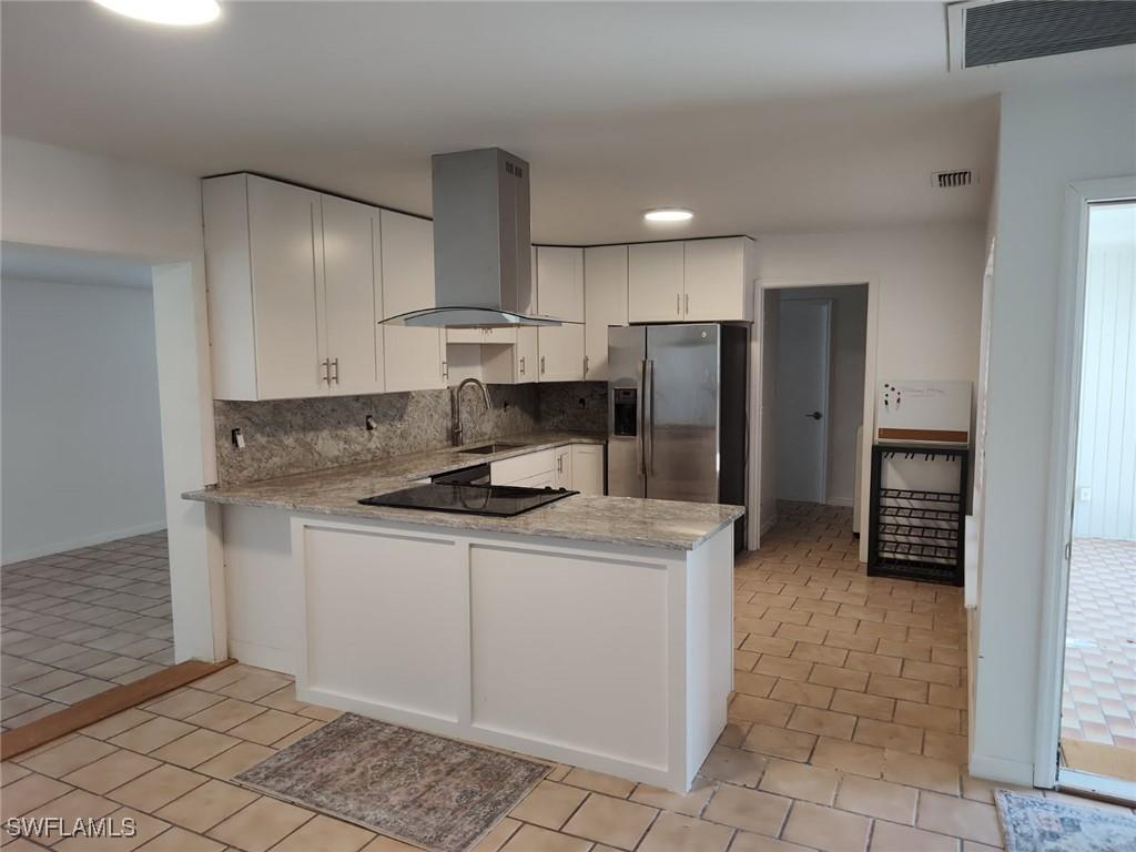 9882 Connecticut St., Bonita Springs, FL 34135