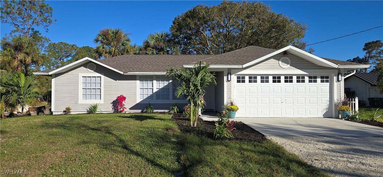 210 14th St., Naples, FL 34120