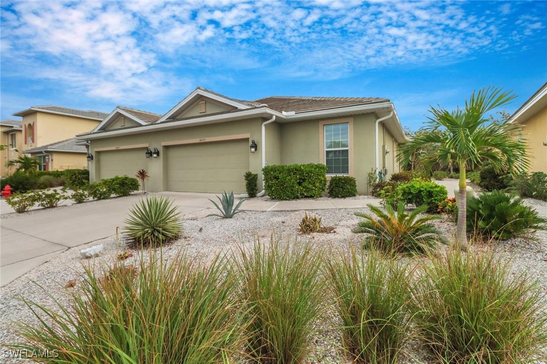 14577 Abaco Lakes Dr., Fort Myers, FL 33908