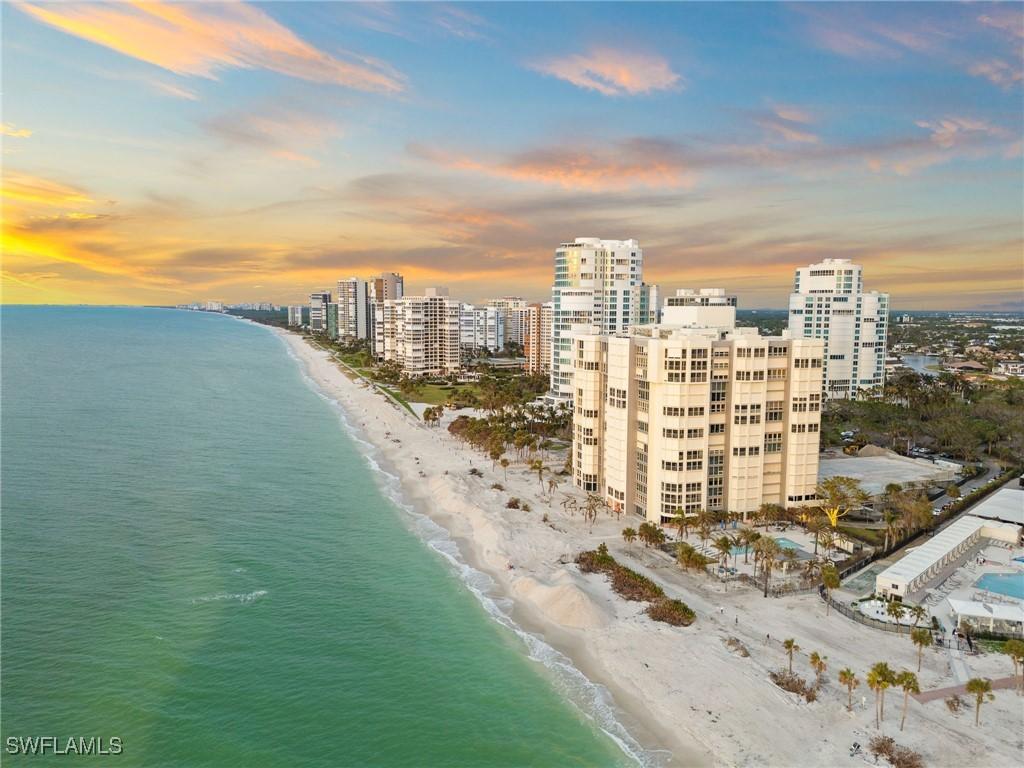 4051 Gulf Shore Blvd. #902, Naples, FL 34103