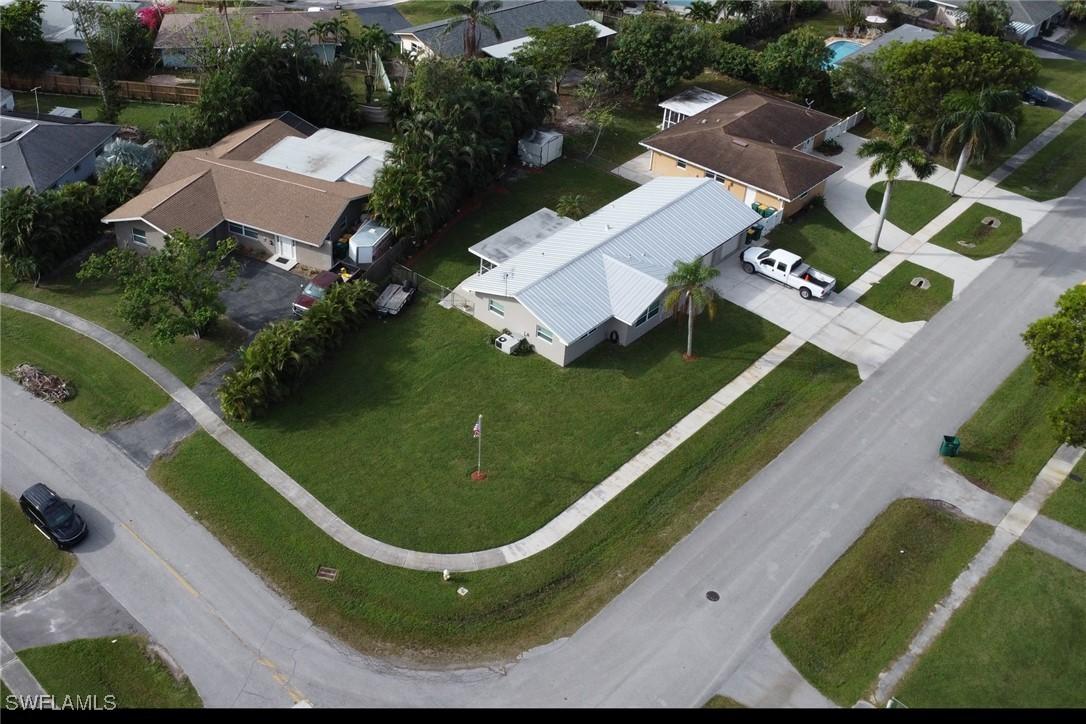 2600 Poinciana St., Naples, FL 34105