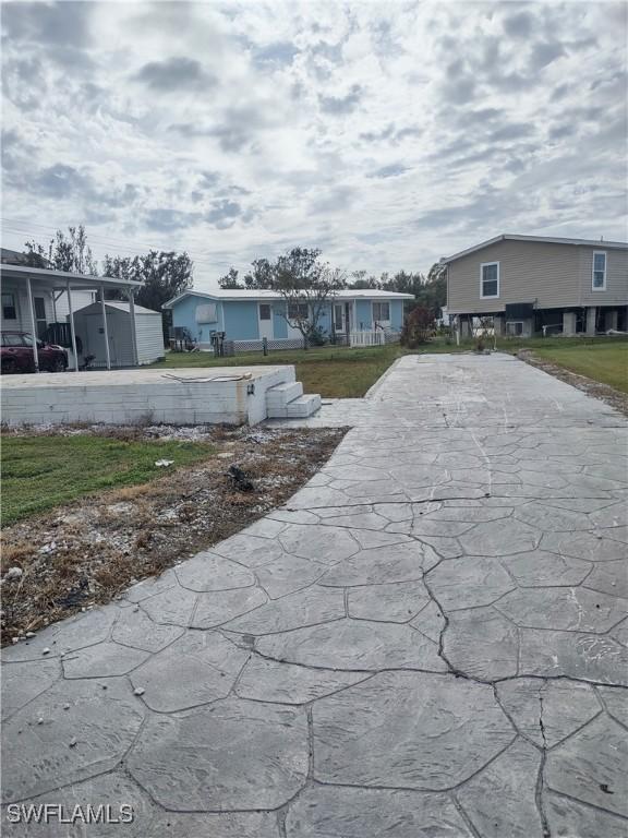 332 Rosa Lee Ave., Fort Myers, FL 33908