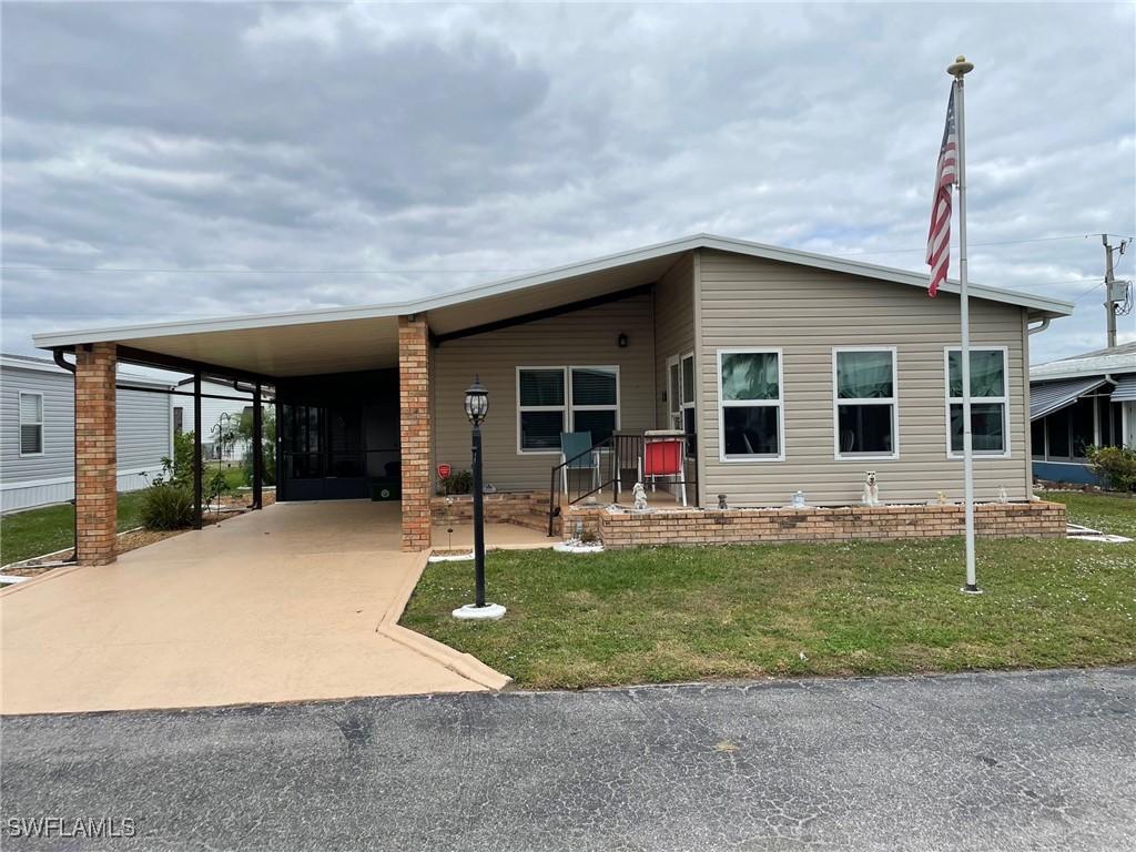 9097 Flamingo Cir., North Fort Myers, FL 33903