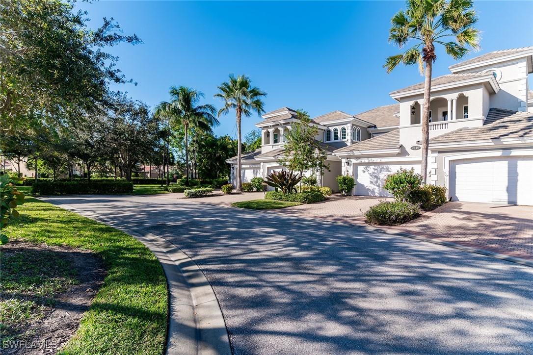 9219 Corfu Ct. #202, Naples, FL 34114