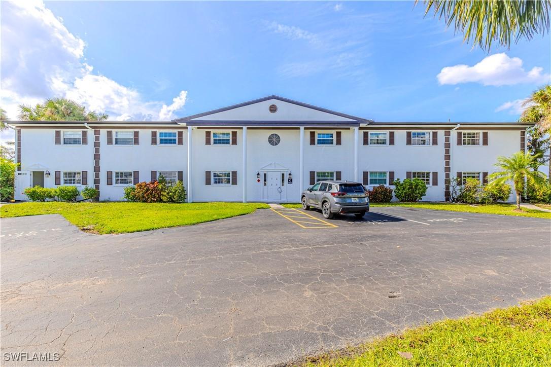 7043 New Post Dr. #7, North Fort Myers, FL 33917