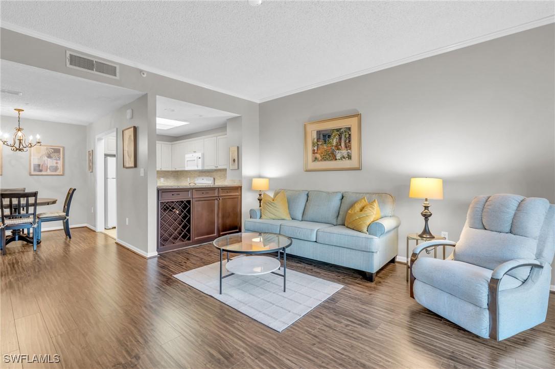 900 Arbor Lake Dr. #9-101, Naples, FL 34110