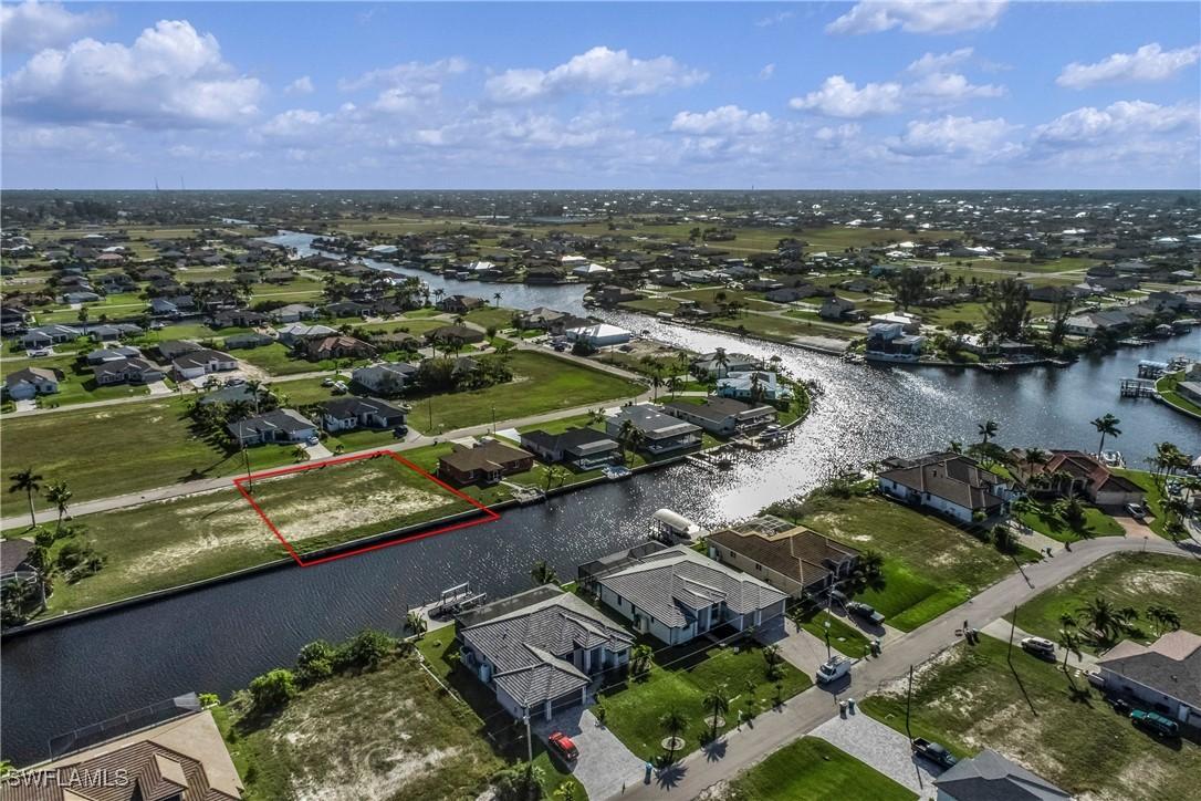1020 NW 37th Pl., Cape Coral, FL 33993