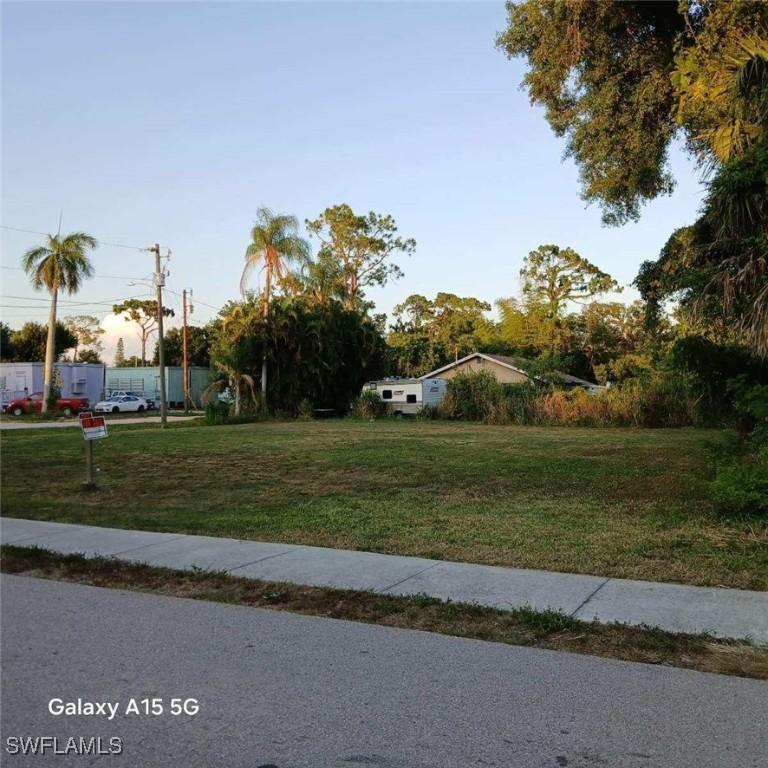 459 State St., North Fort Myers, FL 33903