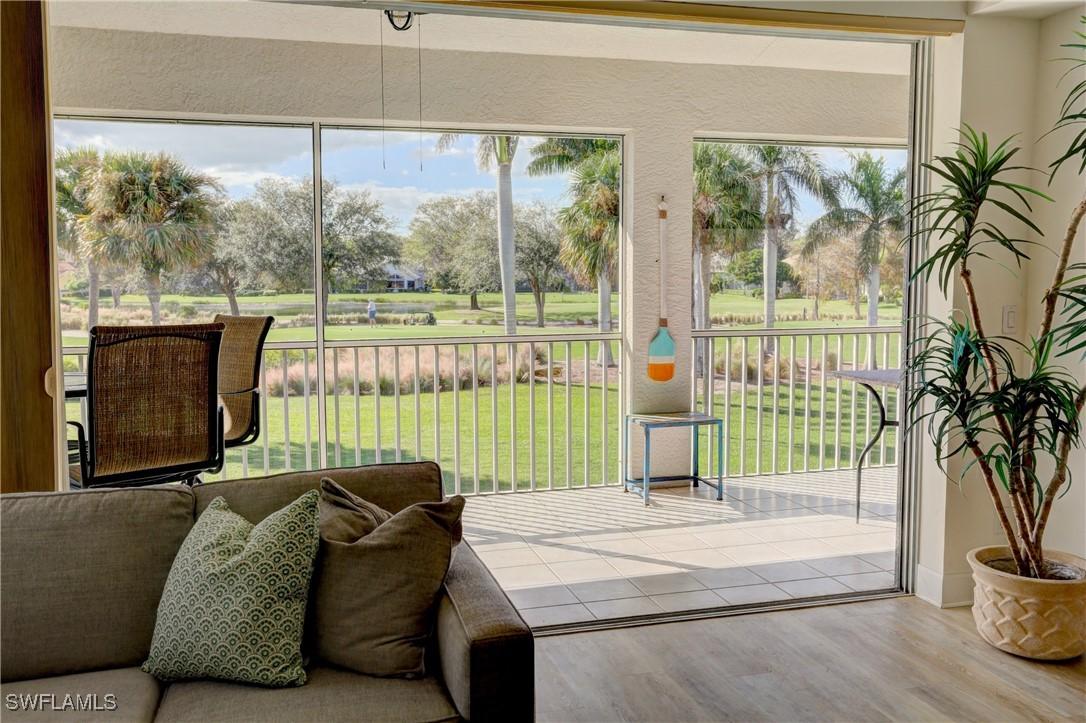 486 Edgemere Way #2-3, Naples, FL 34105
