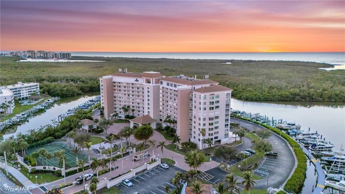 13105 Vanderbilt Dr. #802, Naples, FL 34110