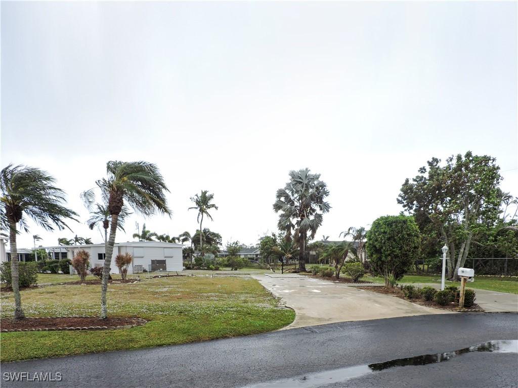 129 S Dawn St., Fort Myers, FL 33908