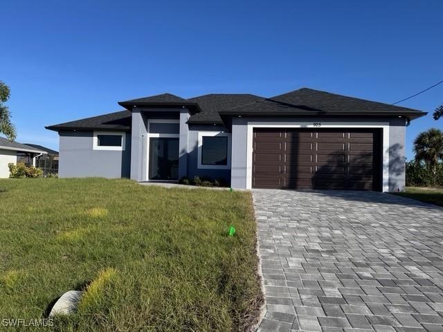 925 NW 8th Ter., Cape Coral, FL 33993