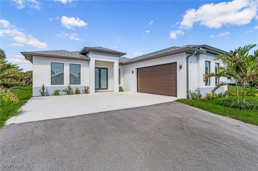 641 37th Ave., Naples, FL 34120