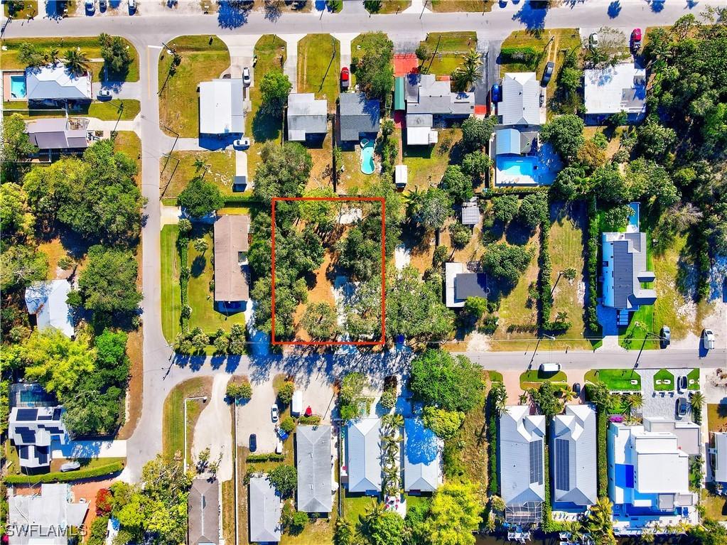 3054 Coco Ave., Naples, FL 34112