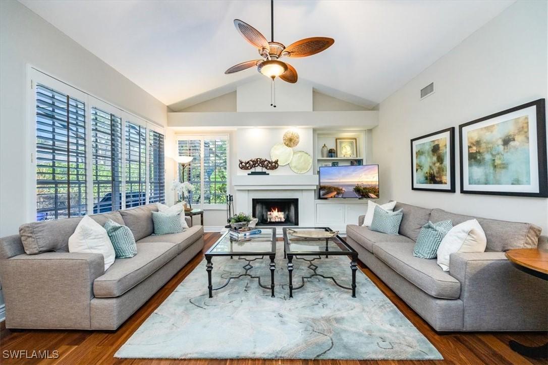 807 Turkey Oak Ln., Naples, FL 34108