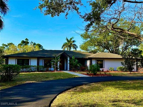 New Homes with In-ground Swimming Pools in Cypress Lake: December 1st to December 7th