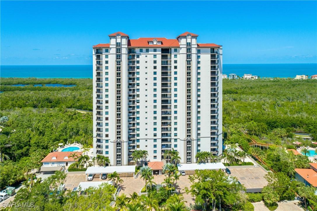 7225 Pelican Bay Blvd. #203, Naples, FL 34108