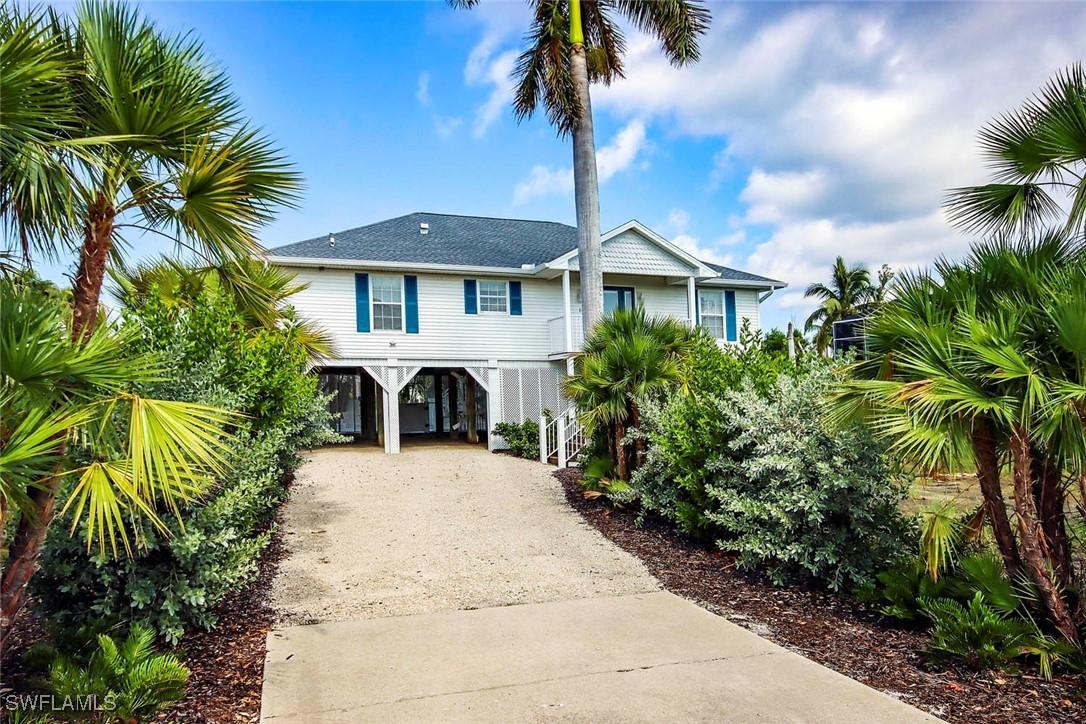 575 Hideaway Ct., Sanibel, FL 33957