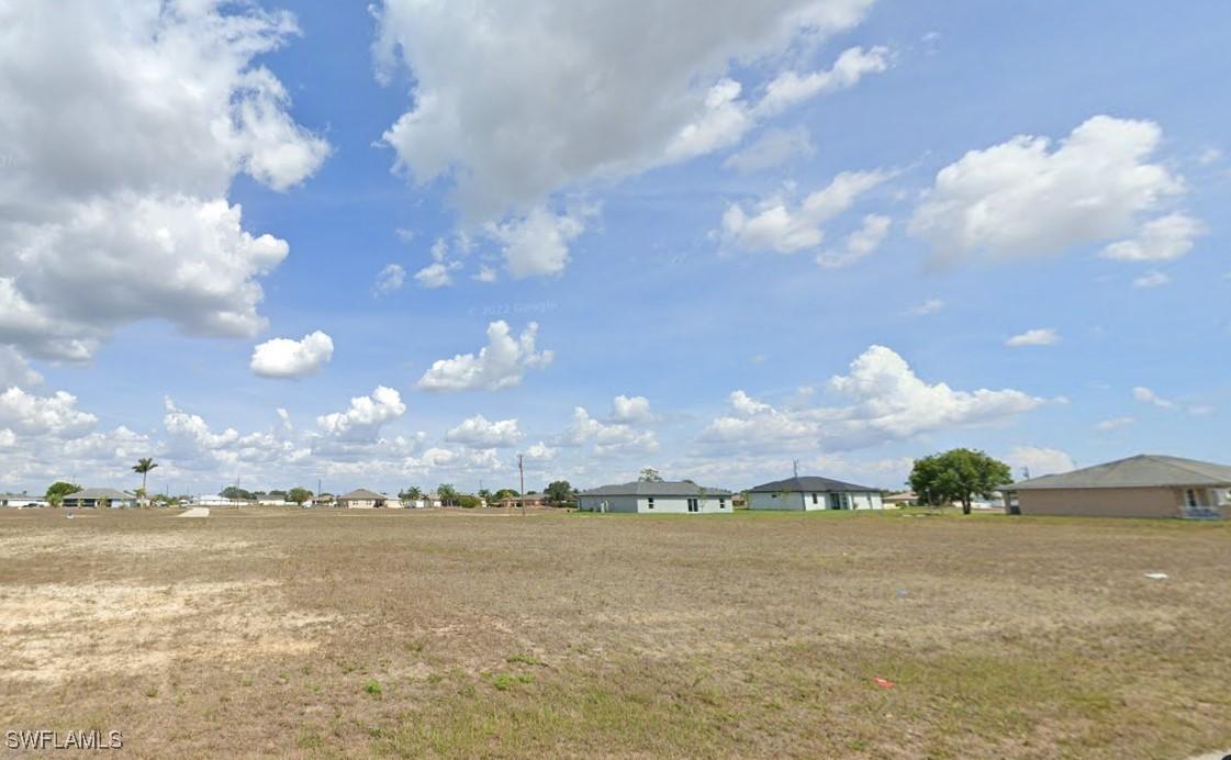 2933 NW 8th Pl., Cape Coral, FL 33993