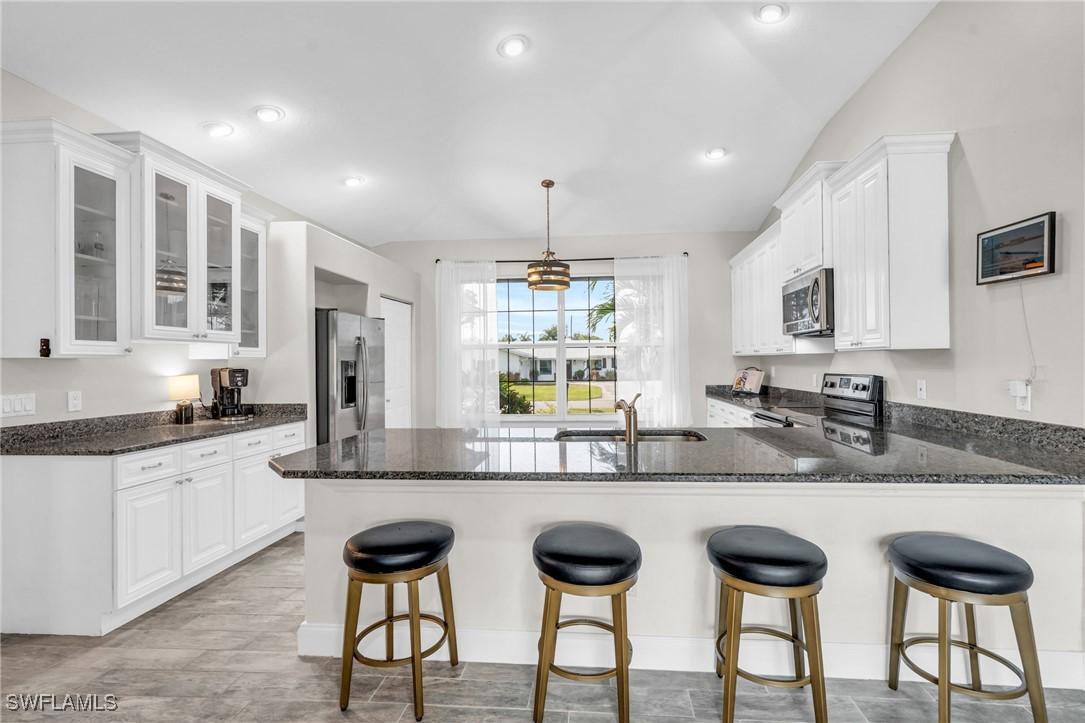 17230 Castleview Dr., North Fort Myers, FL 33917