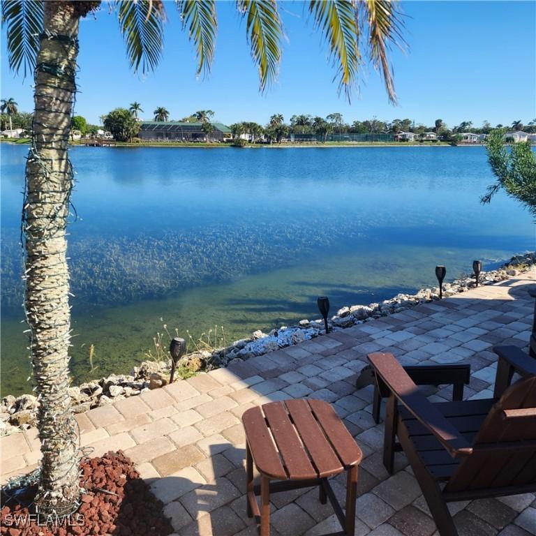 535 Cheetah Dr., Naples, FL 34114