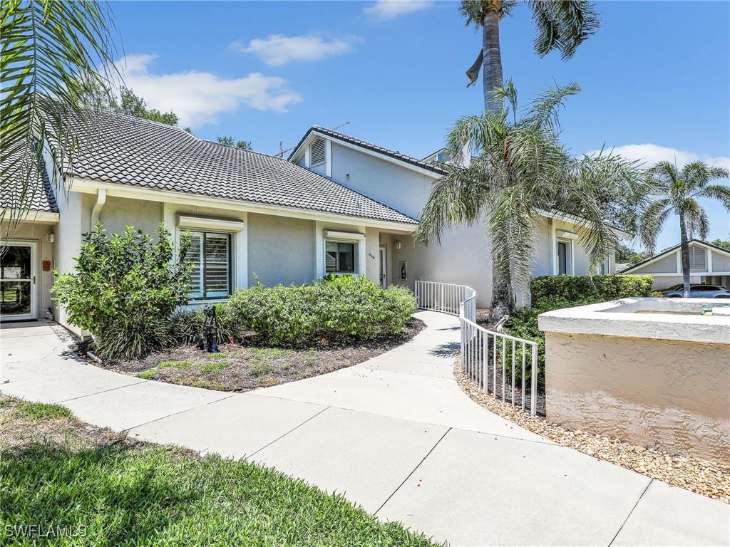808 Arbor Lake Dr. #8-105, Naples, FL 34110