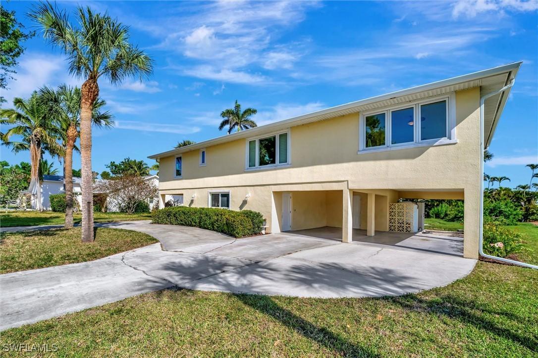 1758 Seafan Cir., North Fort Myers, FL 33903