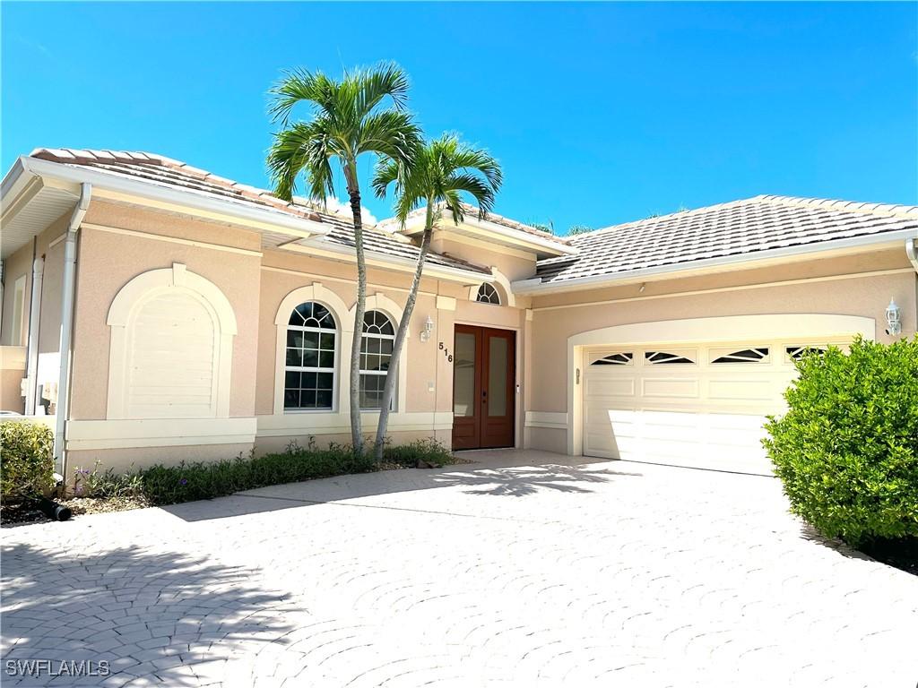516 Eagle Creek Dr., Naples, FL 34113