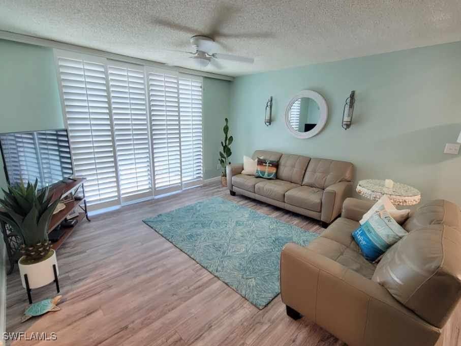 13621 Eagle Ridge Dr. #1525, Fort Myers, FL 33912