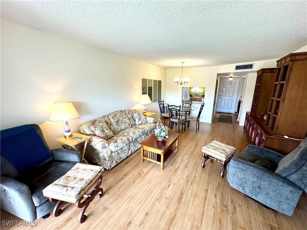 300 Forest Lakes Blvd. #101, Naples, FL 34105