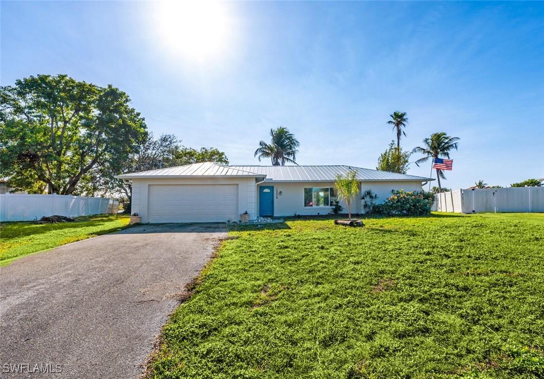 5096 28th Pl., Naples, FL 34116