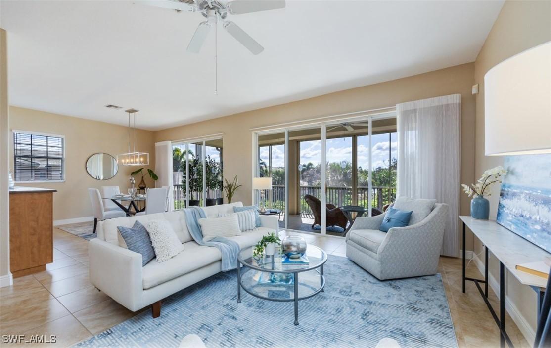 662 Vintage Reserve Cir. #8C, Naples, FL 34119