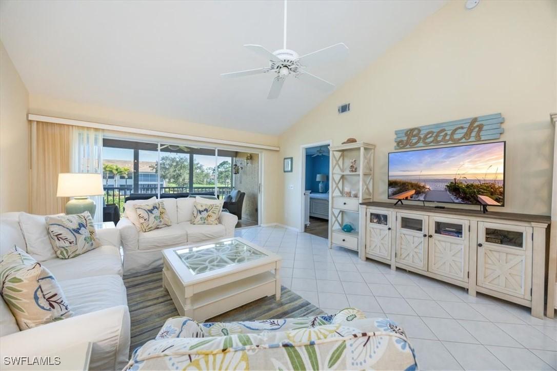 700 Saratoga Cir. #B-204, Naples, FL 34104