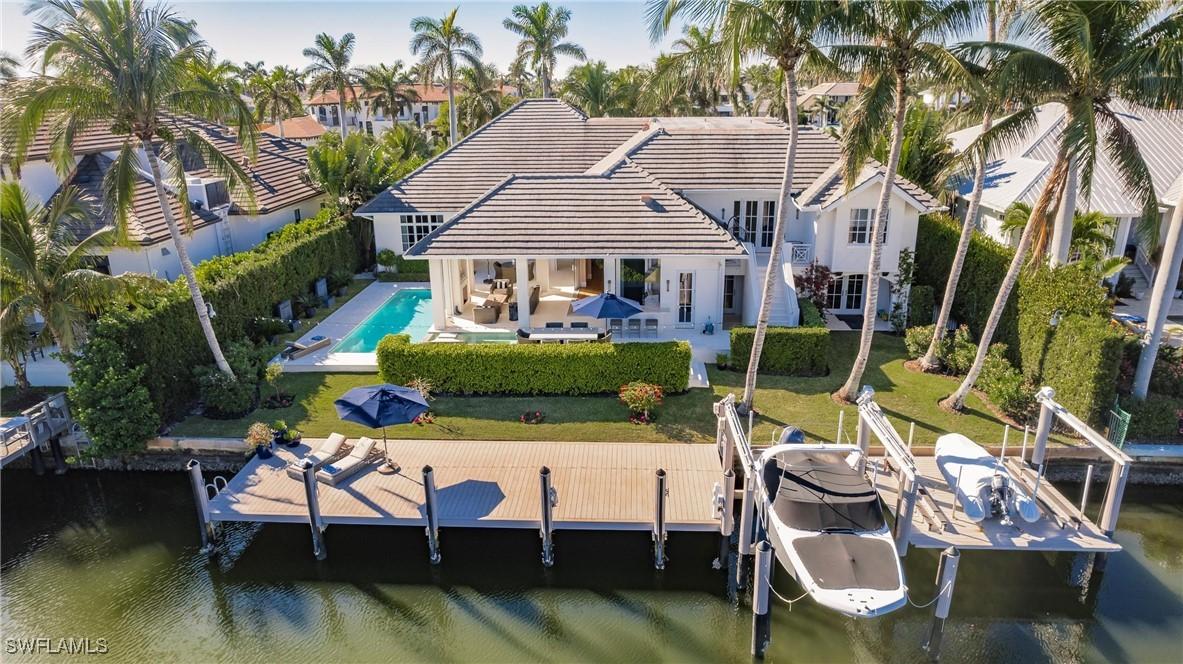 1935 7th St., Naples, FL 34102