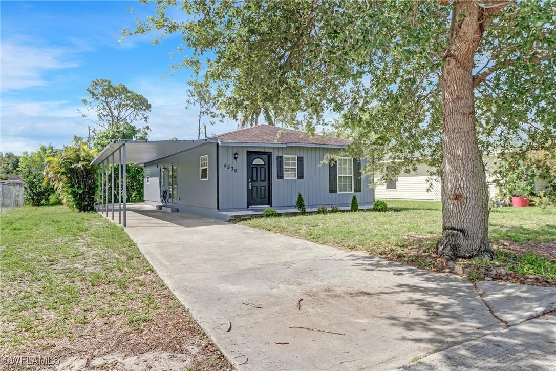 5330 Catts St., Naples, FL 34113