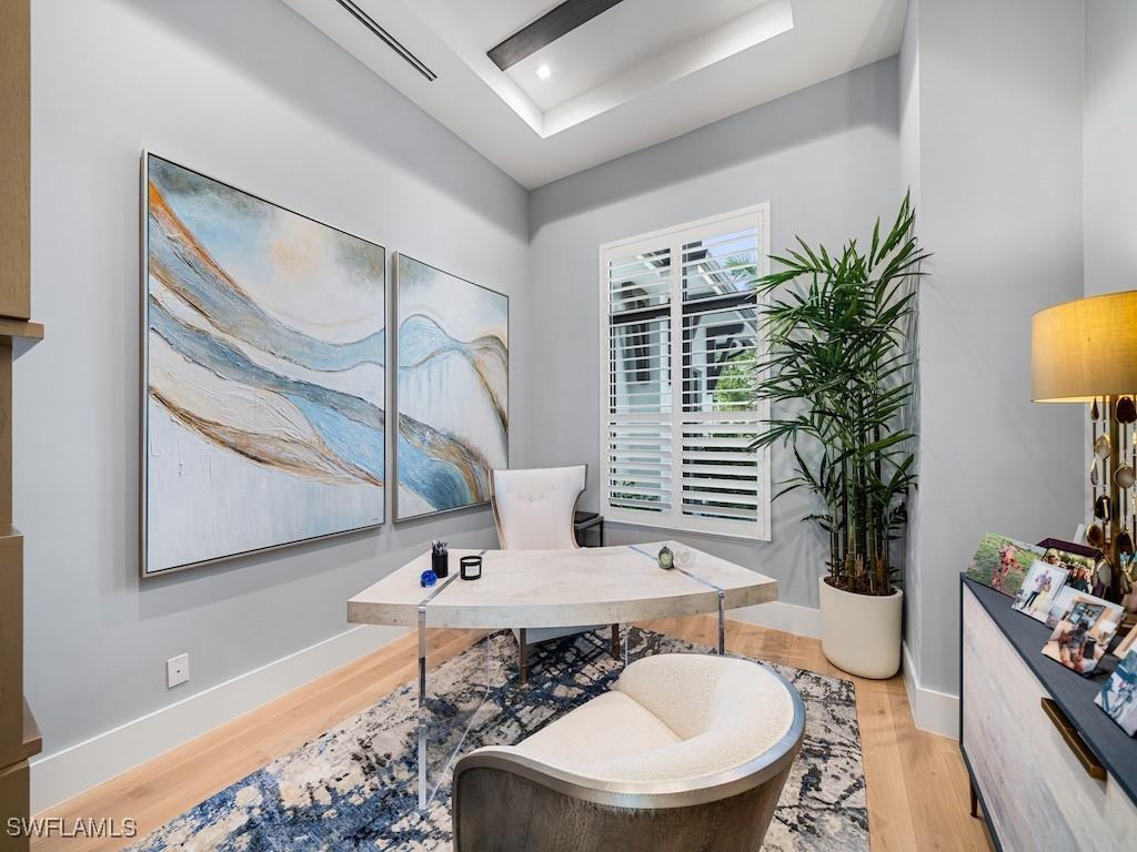 3300 Crayton Rd., Naples, FL 34103