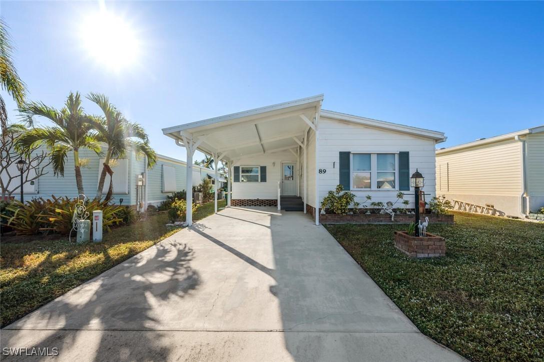 89 Pacific Way, Naples, FL 34104