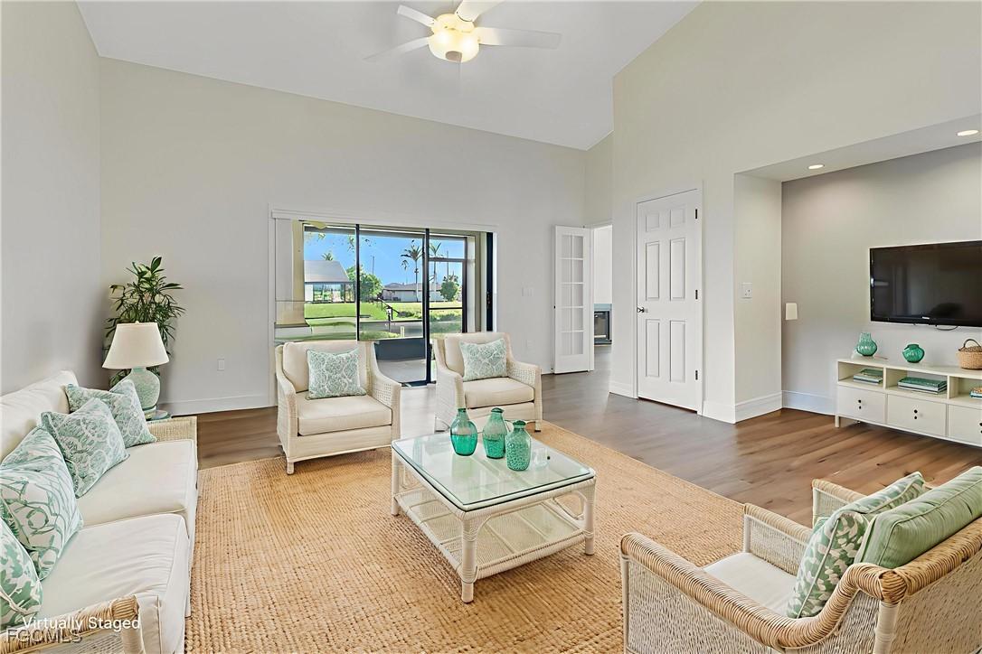 2110 SE 10th Ter., Cape Coral, FL 33990