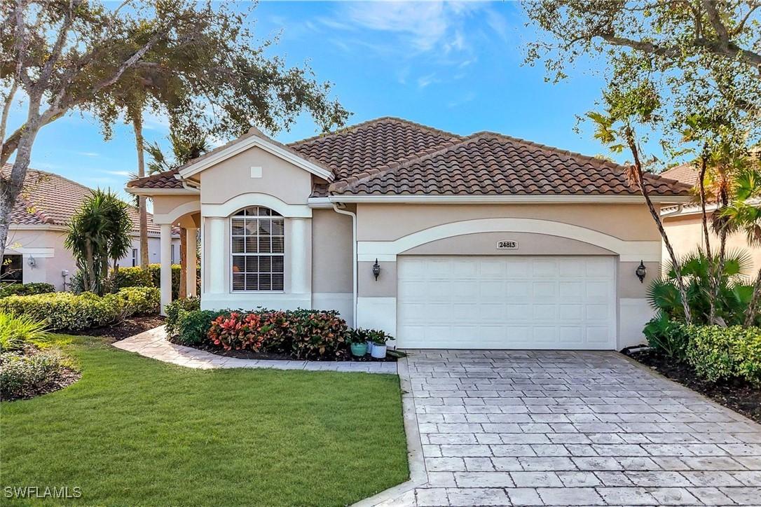 24813 Hollybrier Ln., Bonita Springs, FL 34134