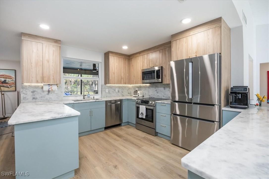 5311 Hickory Wood Dr., Naples, FL 34119